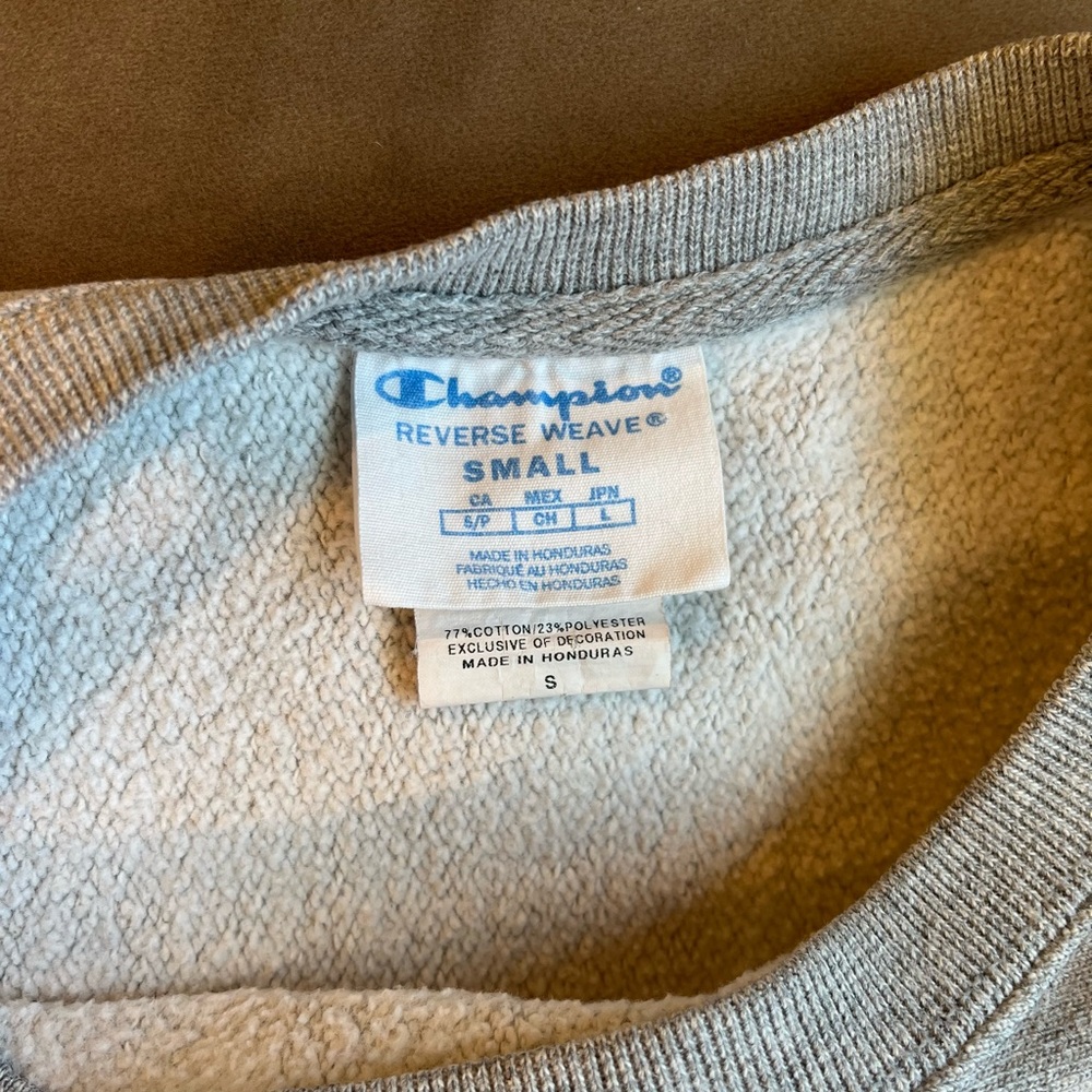 Champion Women's Light Gray Logo Sweatshirt - Picture 2 of 9
